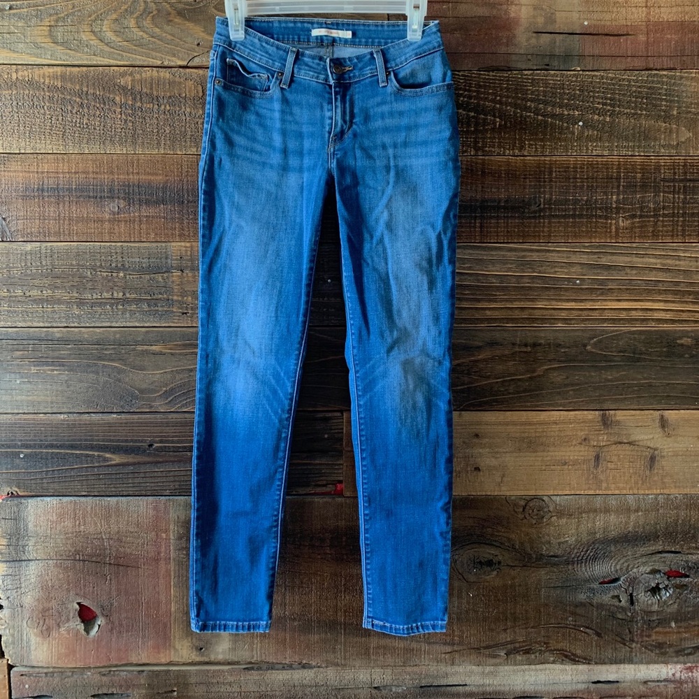 Levi Curvy Skinny Jeans